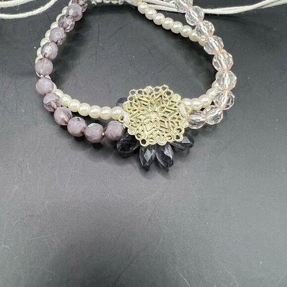 Beaded Bracelet Lot of 3 Purple Cream  And Gold Tone Classic Beads Beach Boho - Picture 6 of 6